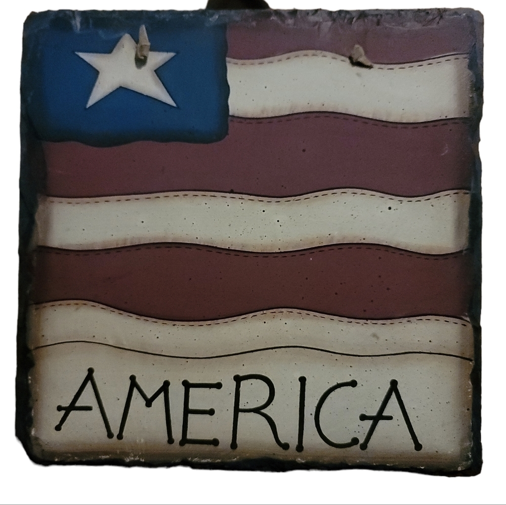 Americana hanging slate